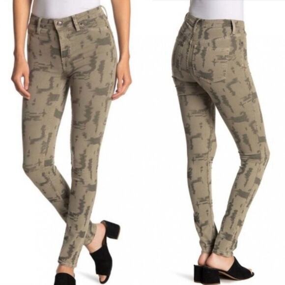 NEW Free People Long & Lean Jeans size 26 Camo Print Leggings/Jeggings Y2K - Picture 16 of 16